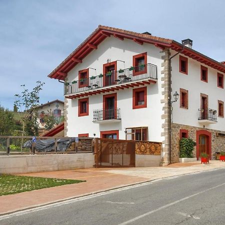 Apartamentos turísticos Rurales ITURBURUARENA Alkotz Exterior foto