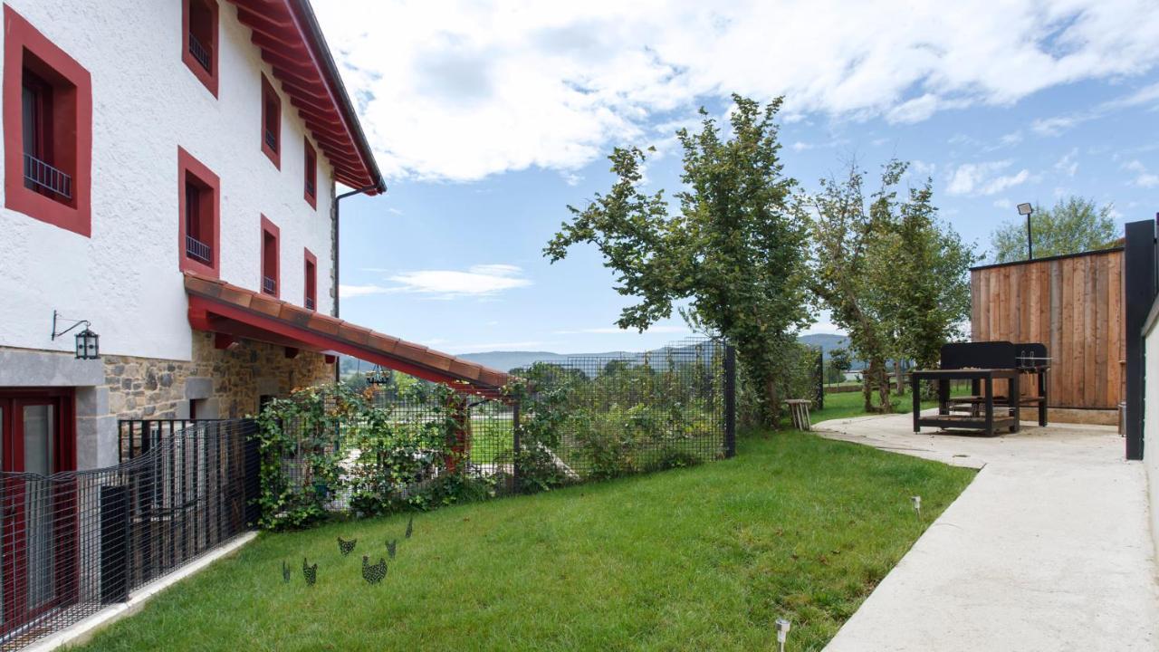Apartamentos turísticos Rurales ITURBURUARENA Alkotz Exterior foto
